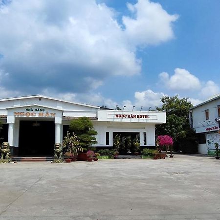 Ap Vinh Phu Khach San Ngoc Han מראה חיצוני תמונה